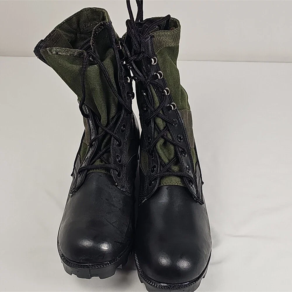 Men’s Size 9 Jungle Combat Style Boots Olive Green Black Military Reproduction